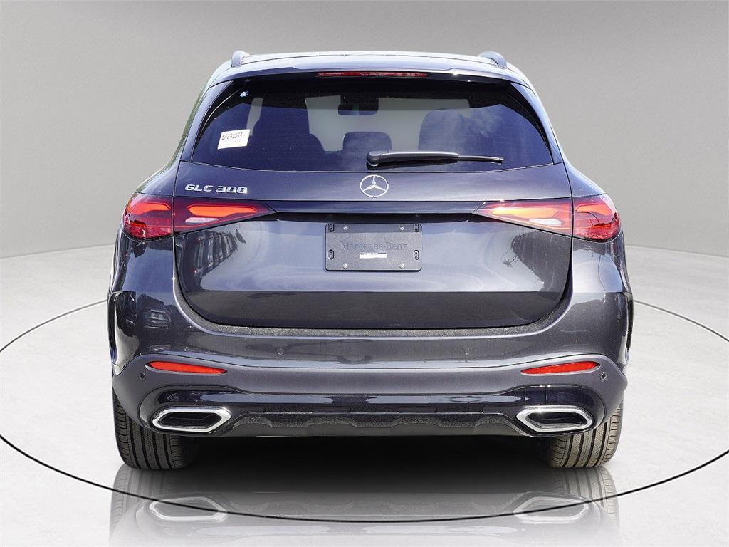 new 2025 Mercedes-Benz GLC 300 car, priced at $54,029