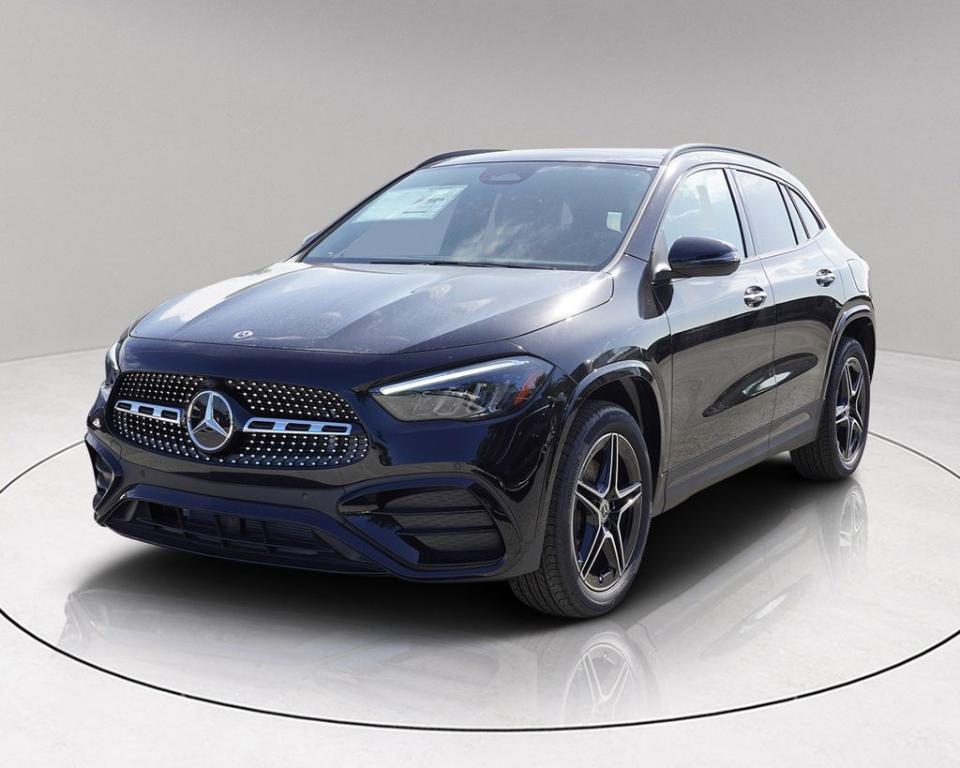 new 2025 Mercedes-Benz GLA 250 car, priced at $53,525