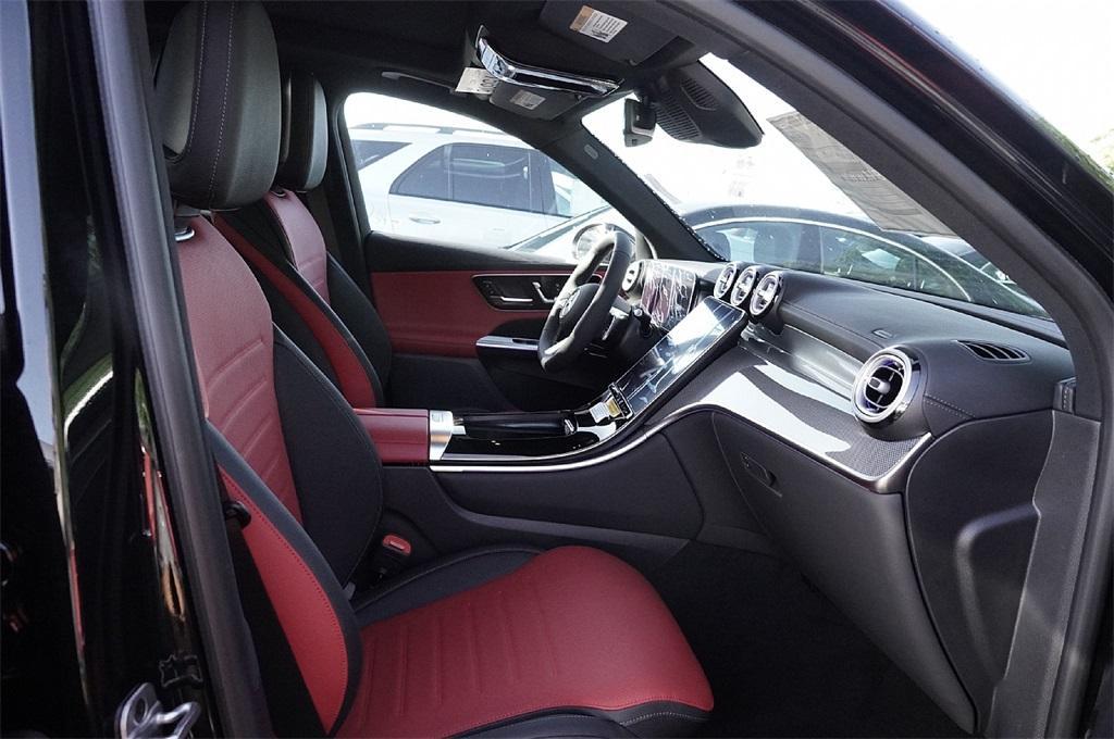 new 2026 Mercedes-Benz GLC 300 car, priced at $59,392