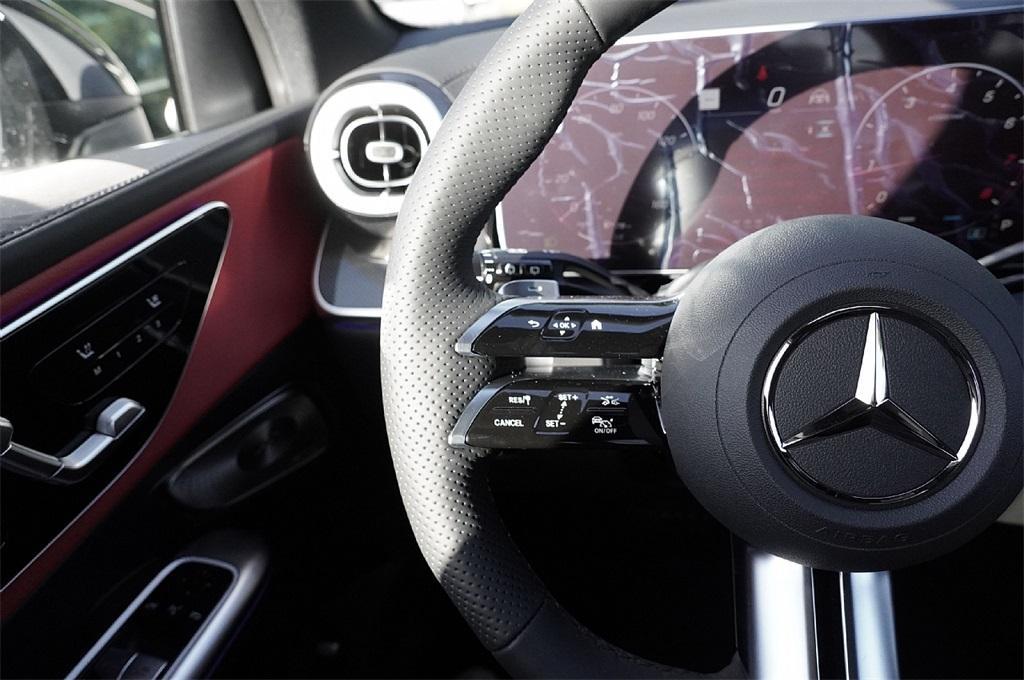 new 2026 Mercedes-Benz GLC 300 car, priced at $59,392