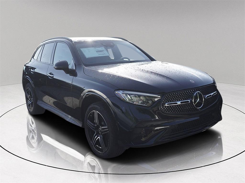 new 2026 Mercedes-Benz GLC 300 car, priced at $59,392