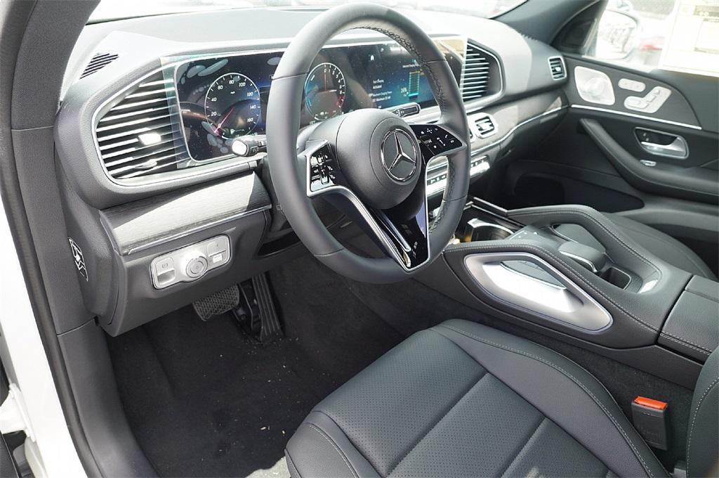 new 2025 Mercedes-Benz GLE 450e car, priced at $74,877