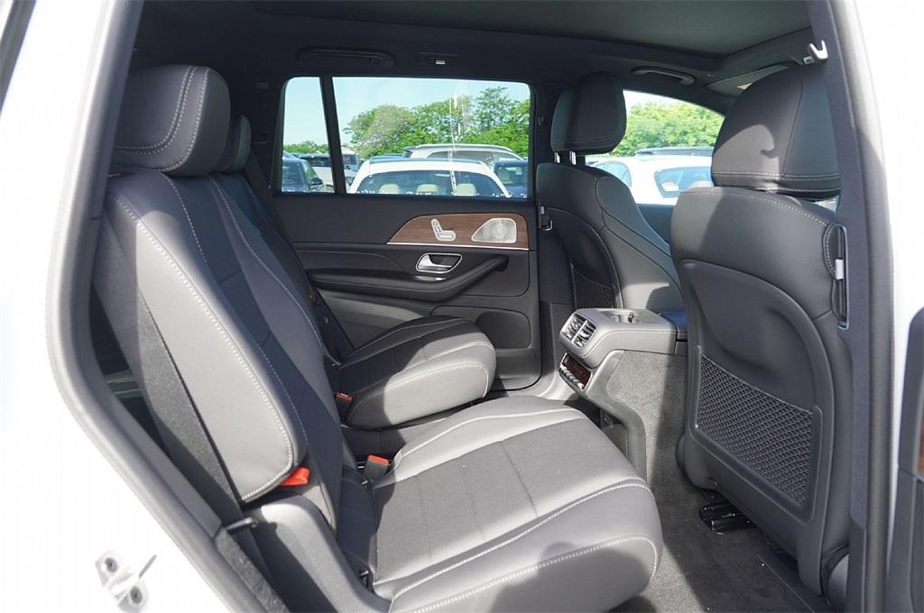 new 2026 Mercedes-Benz GLS 450 car, priced at $94,387