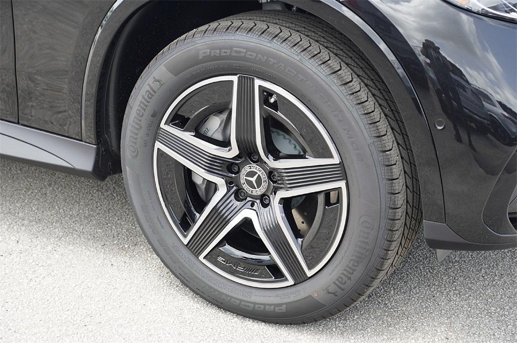 new 2025 Mercedes-Benz GLC 350e car, priced at $63,456