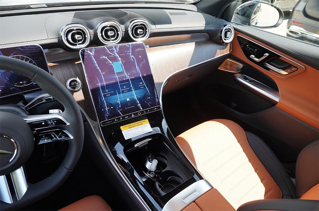 new 2025 Mercedes-Benz GLC 350e car, priced at $64,260