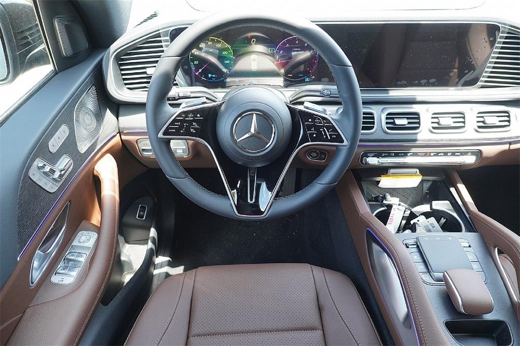 new 2025 Mercedes-Benz GLE 350 car, priced at $67,652