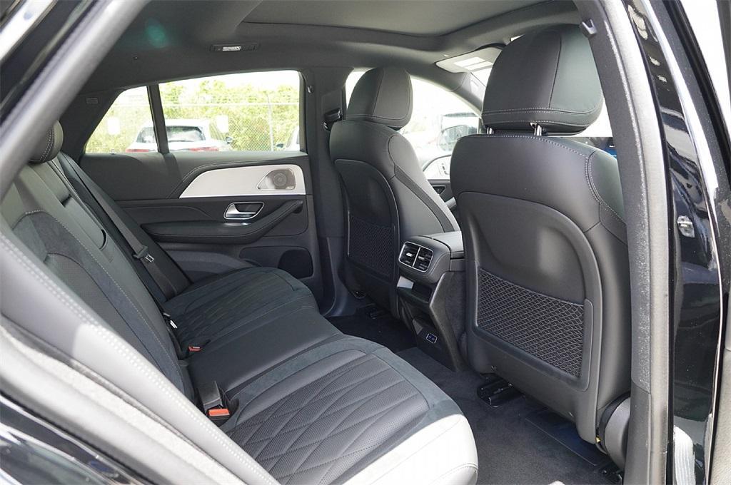new 2025 Mercedes-Benz AMG GLE 53 car, priced at $96,014