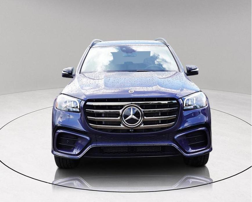 new 2025 Mercedes-Benz GLS 450 car, priced at $91,419