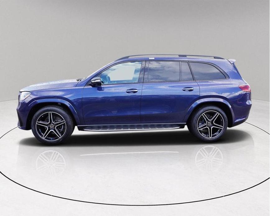 new 2025 Mercedes-Benz GLS 450 car, priced at $91,419