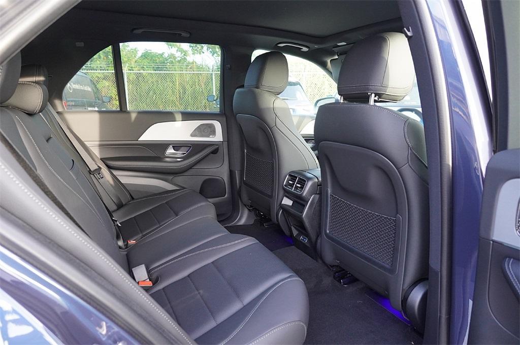 new 2025 Mercedes-Benz GLE 350 car, priced at $64,315
