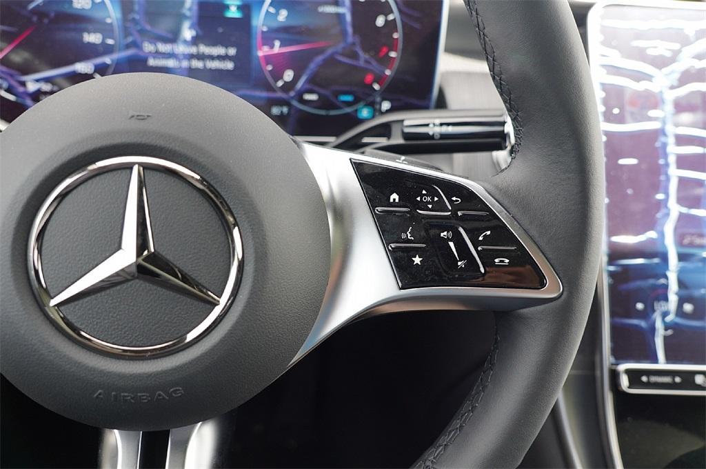 new 2025 Mercedes-Benz GLC 300 car, priced at $47,292
