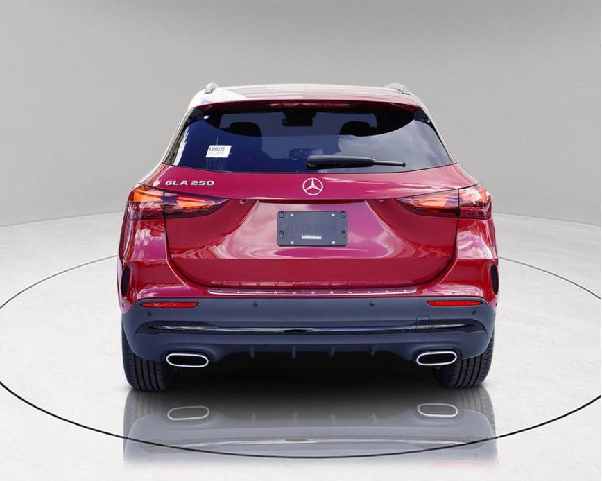 new 2025 Mercedes-Benz GLA 250 car, priced at $47,391