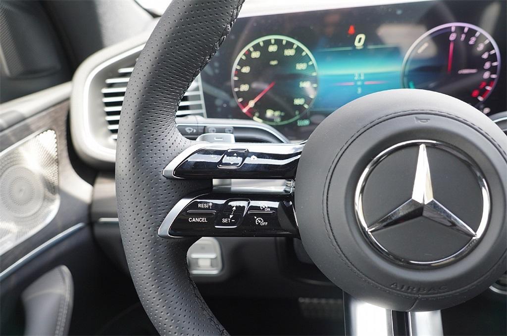 new 2025 Mercedes-Benz GLE 450e car