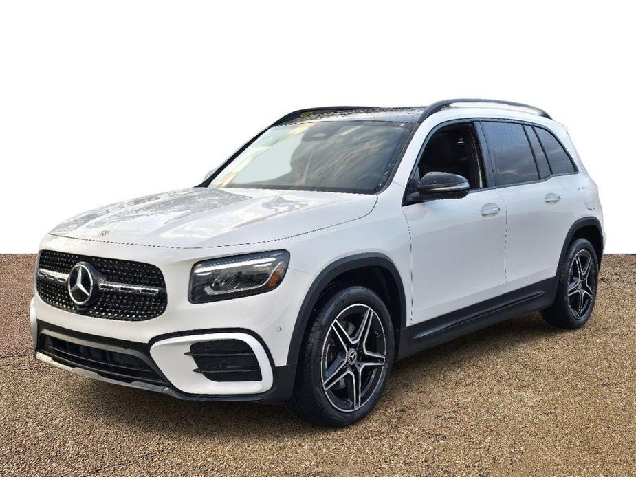 new 2024 Mercedes-Benz GLB 250 car, priced at $51,540