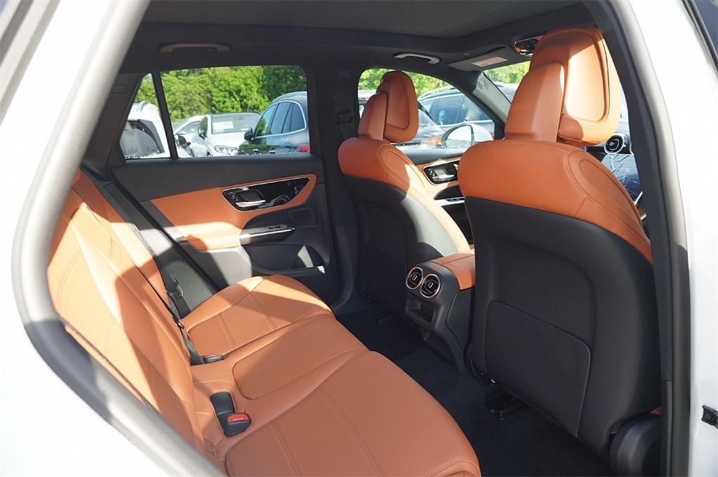 new 2025 Mercedes-Benz GLC 350e car, priced at $58,949