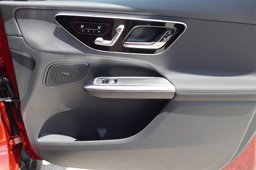 new 2025 Mercedes-Benz GLC 350e car, priced at $59,742