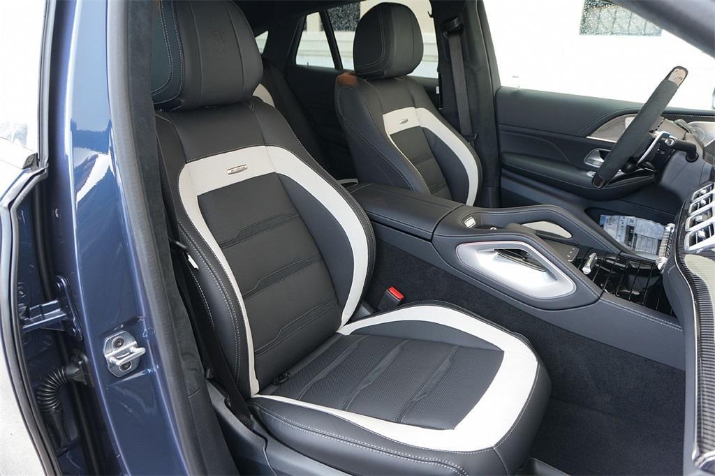 new 2026 Mercedes-Benz AMG GLE 63 car, priced at $144,250
