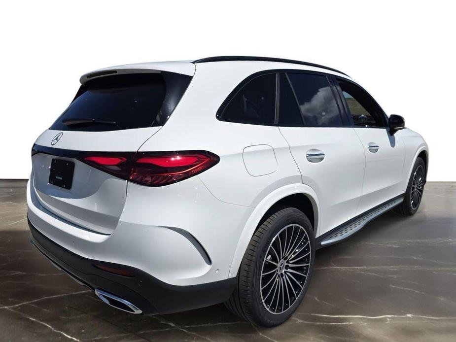 new 2024 Mercedes-Benz GLC 300 car, priced at $56,724