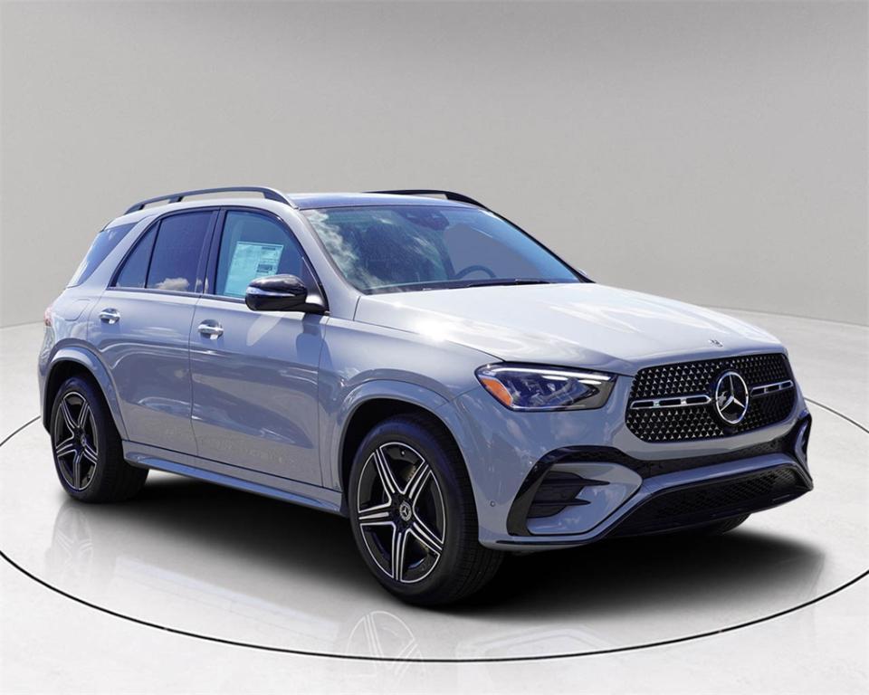 new 2025 Mercedes-Benz GLE 350 car, priced at $69,531