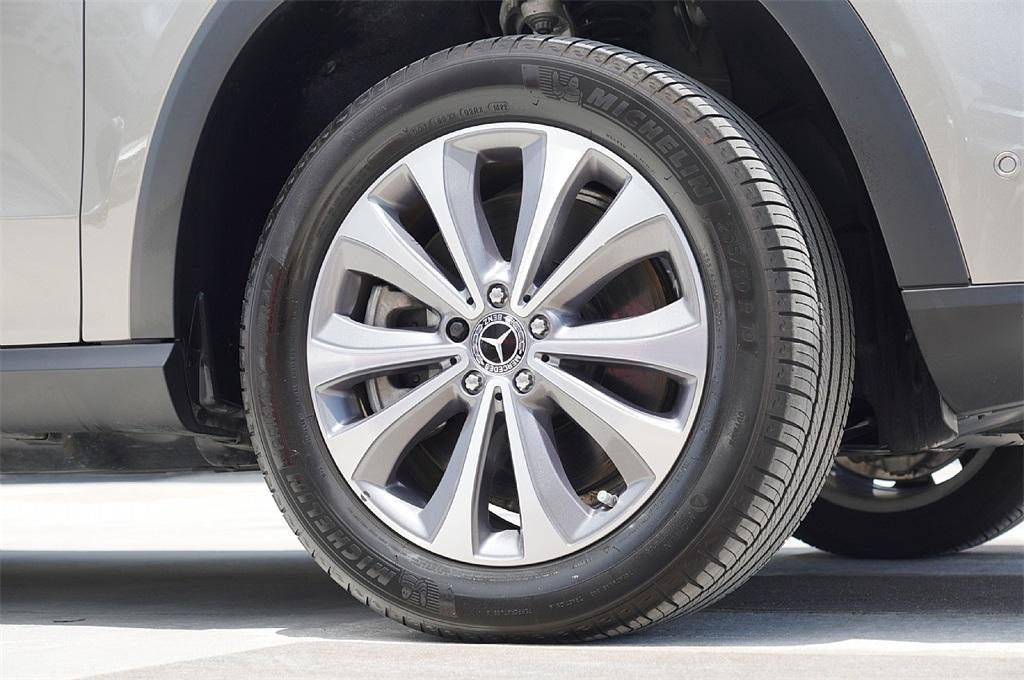 used 2022 Mercedes-Benz GLE 450 car, priced at $52,180