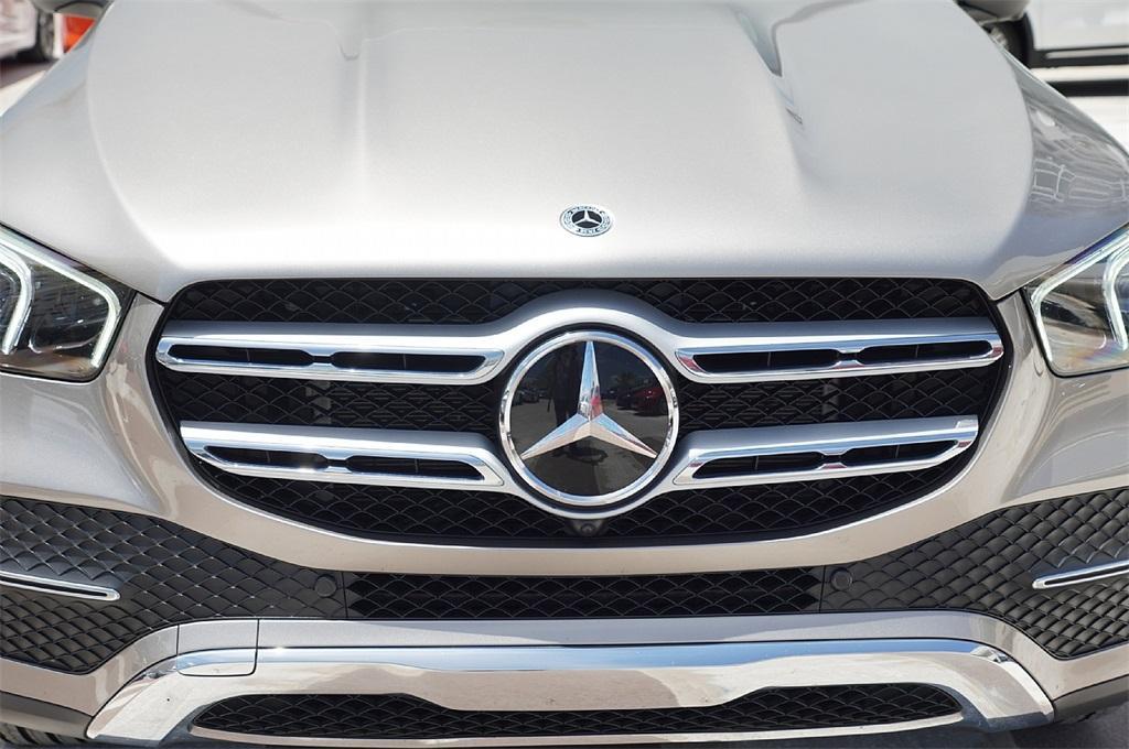 used 2022 Mercedes-Benz GLE 450 car, priced at $52,180