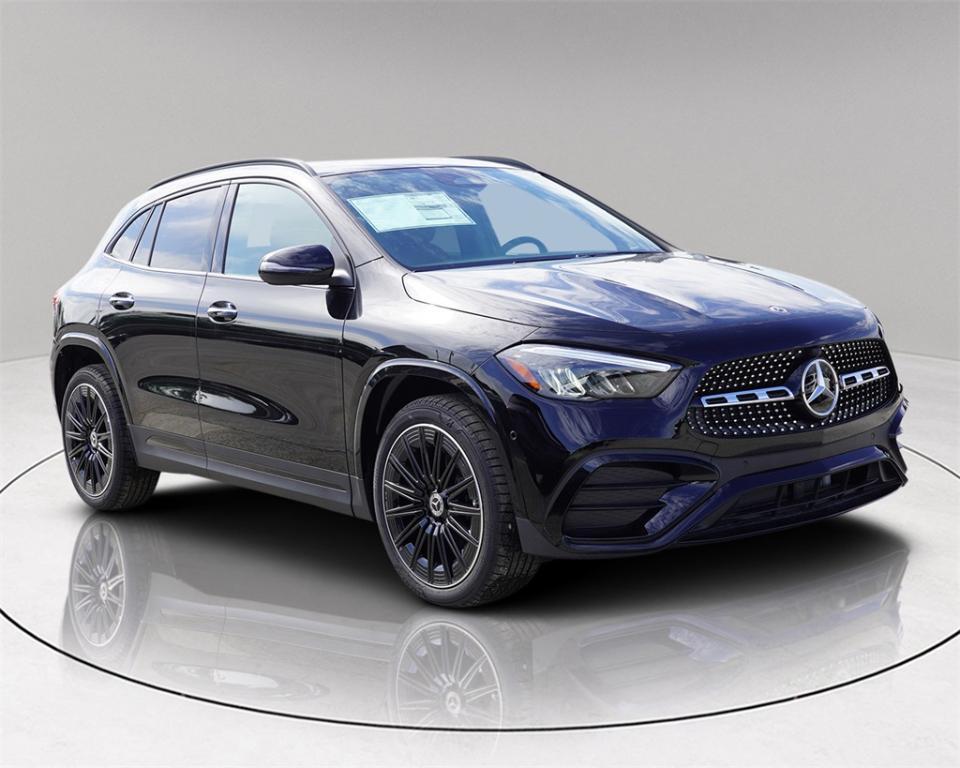 new 2025 Mercedes-Benz GLA 250 car, priced at $53,075