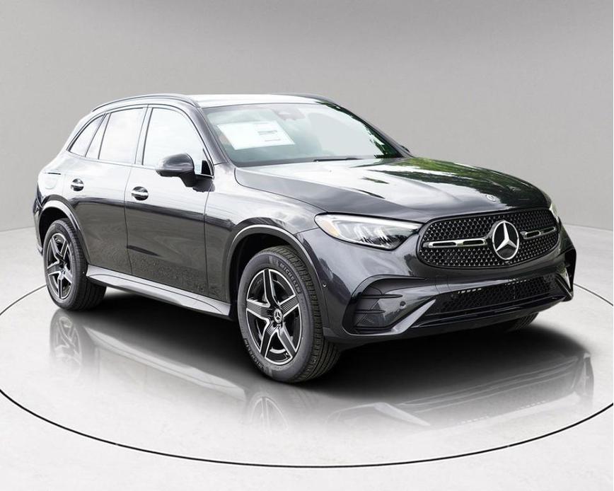 new 2025 Mercedes-Benz GLC 300 car, priced at $54,029