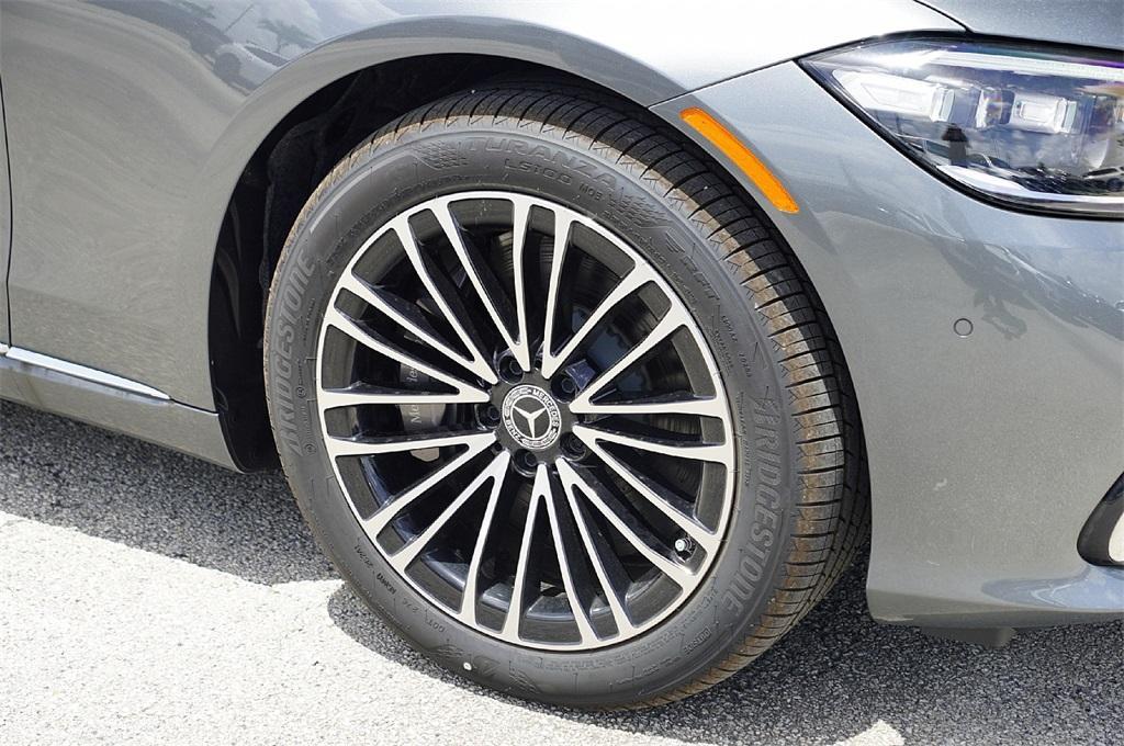 new 2025 Mercedes-Benz S-Class car, priced at $122,208