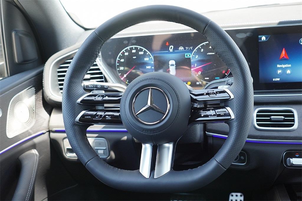 new 2025 Mercedes-Benz GLS 450 car, priced at $88,345