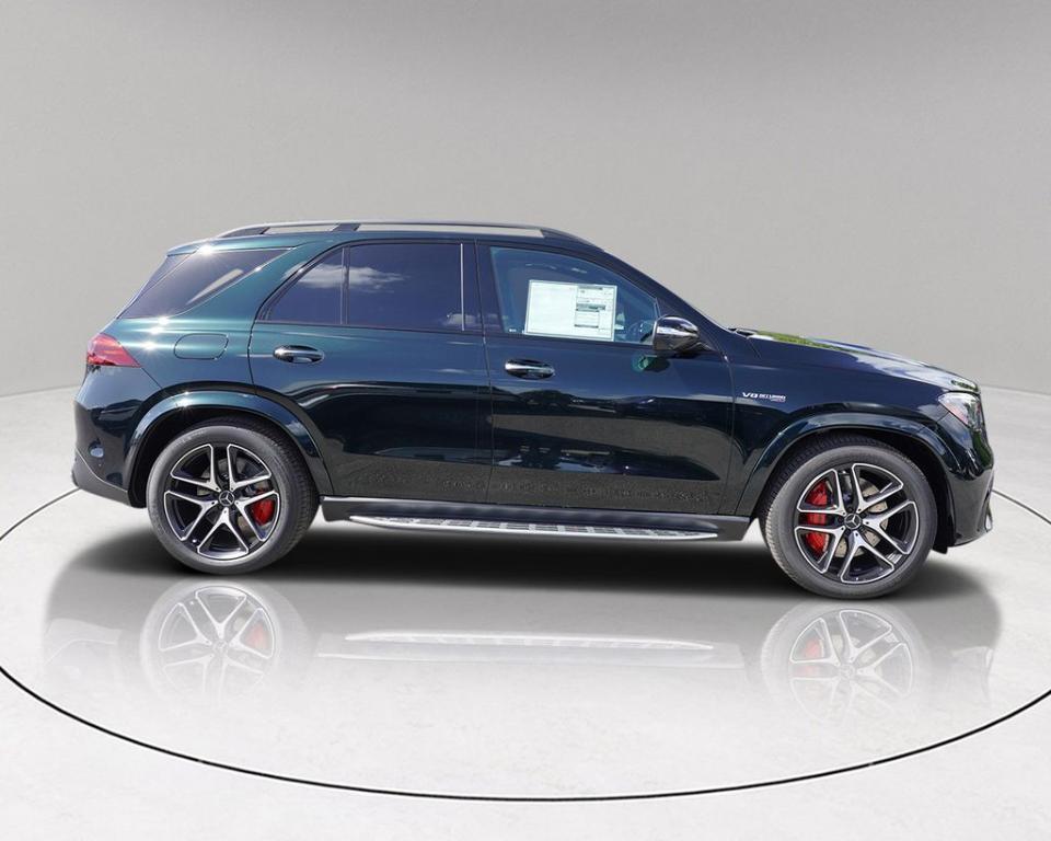 new 2025 Mercedes-Benz AMG GLE 63 car, priced at $125,992