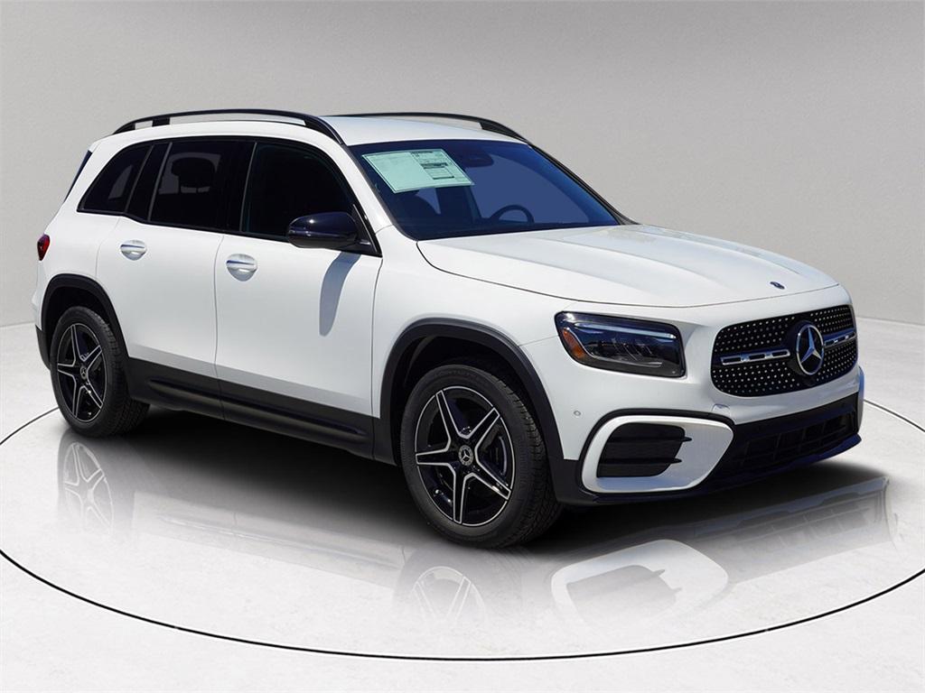 new 2025 Mercedes-Benz GLB 250 car, priced at $43,926