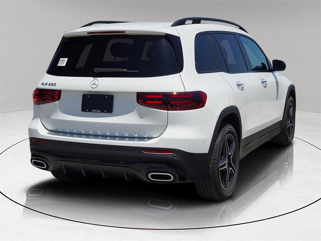 new 2025 Mercedes-Benz GLB 250 car, priced at $43,926