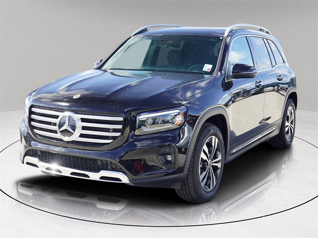 new 2025 Mercedes-Benz GLB 250 car, priced at $45,707