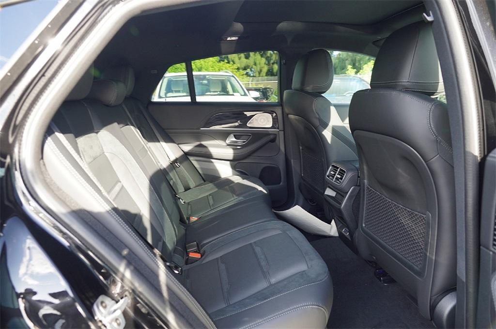 new 2025 Mercedes-Benz AMG GLE 53 car, priced at $100,685