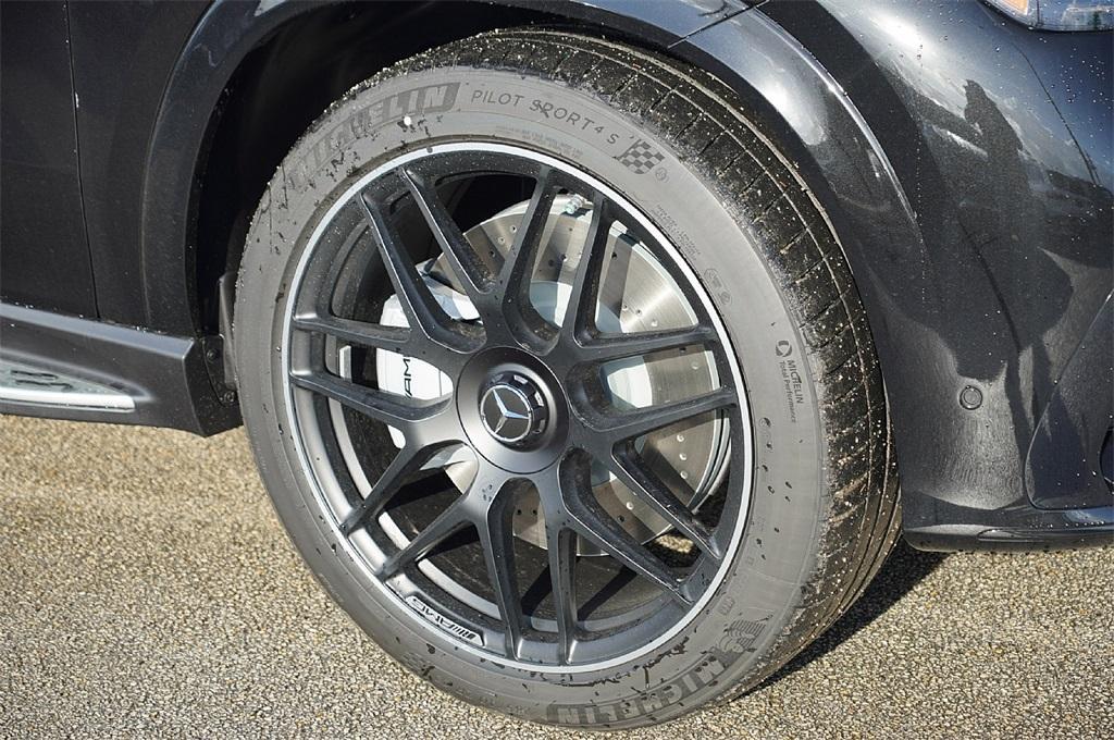 new 2025 Mercedes-Benz AMG GLE 53 car, priced at $100,685