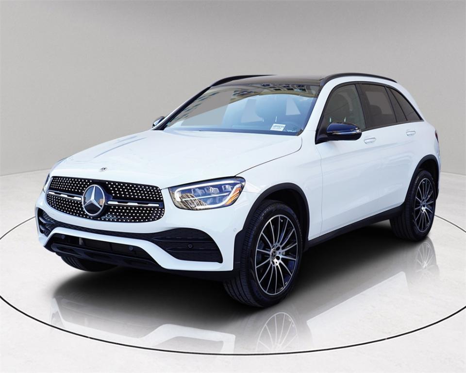 used 2022 Mercedes-Benz GLC 300 car, priced at $35,499