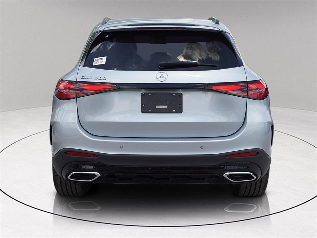 new 2025 Mercedes-Benz GLC 300 car, priced at $54,350