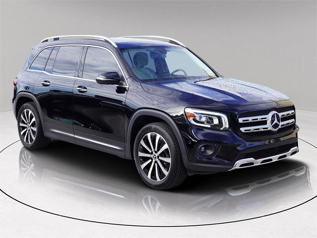 used 2023 Mercedes-Benz GLB 250 car, priced at $31,300