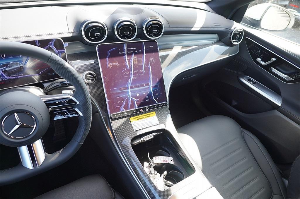 new 2025 Mercedes-Benz GLC 300 car, priced at $51,600