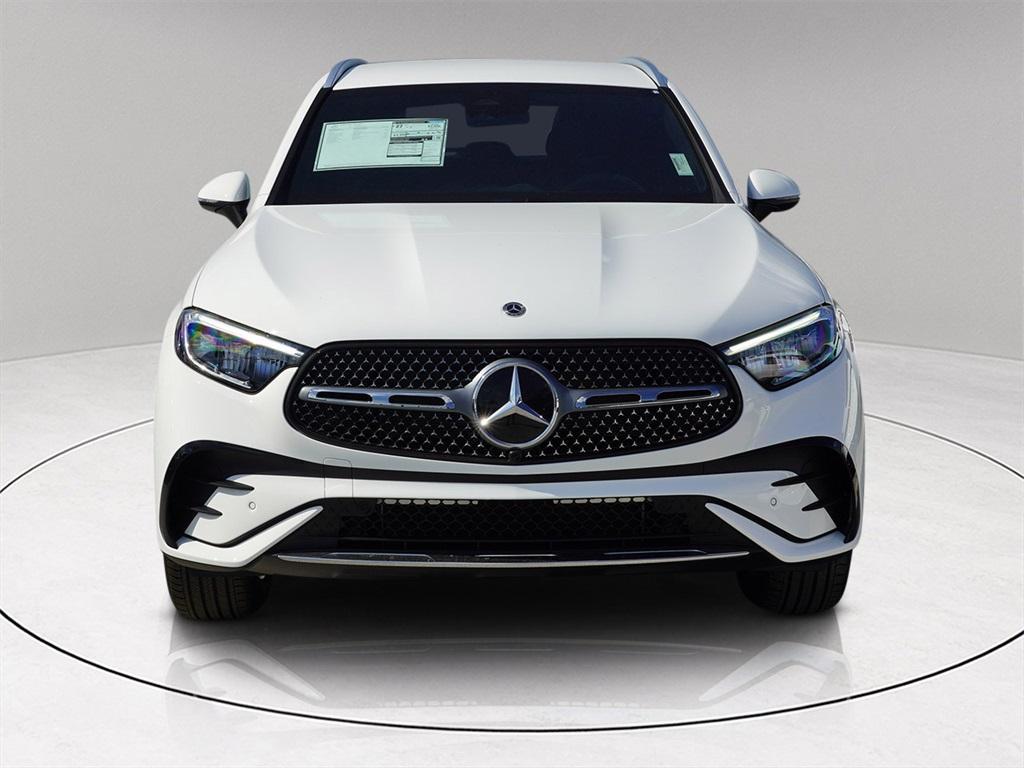 new 2025 Mercedes-Benz GLC 300 car, priced at $51,600