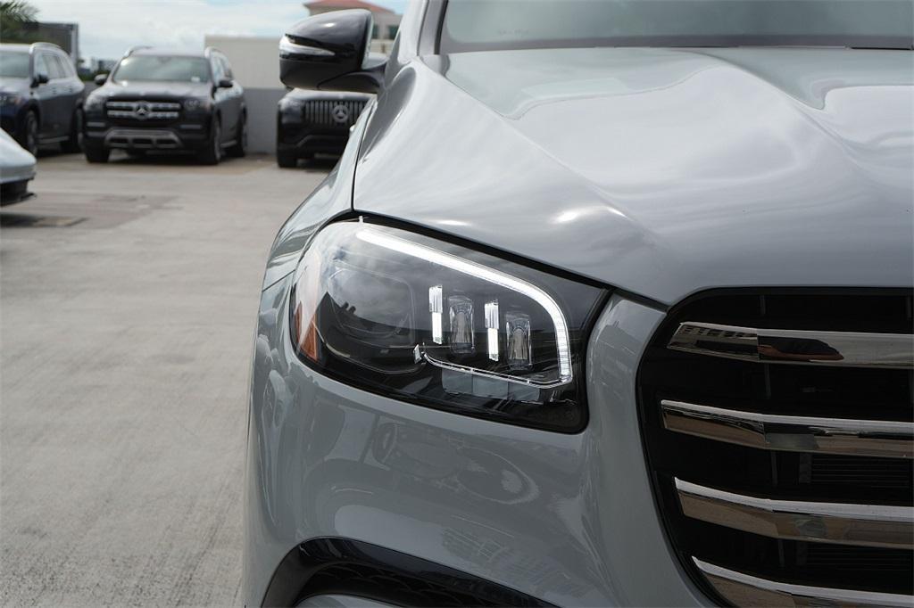 used 2025 Mercedes-Benz GLS 580 car, priced at $107,000