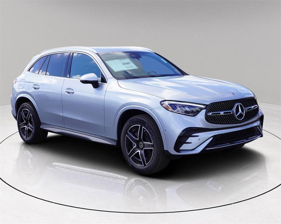 new 2025 Mercedes-Benz GLC 300 car, priced at $52,545