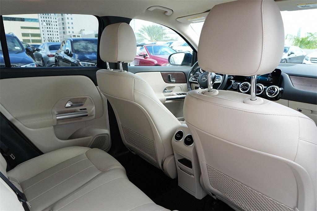 used 2023 Mercedes-Benz GLA 250 car, priced at $31,900