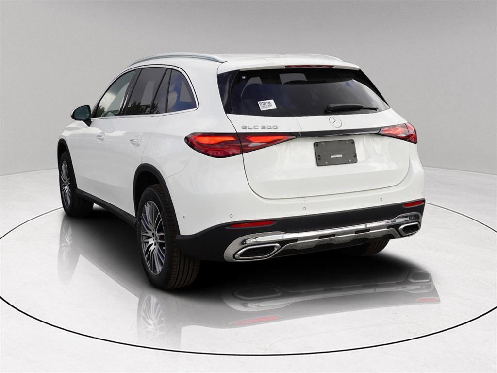 new 2025 Mercedes-Benz GLC 300 car, priced at $46,847