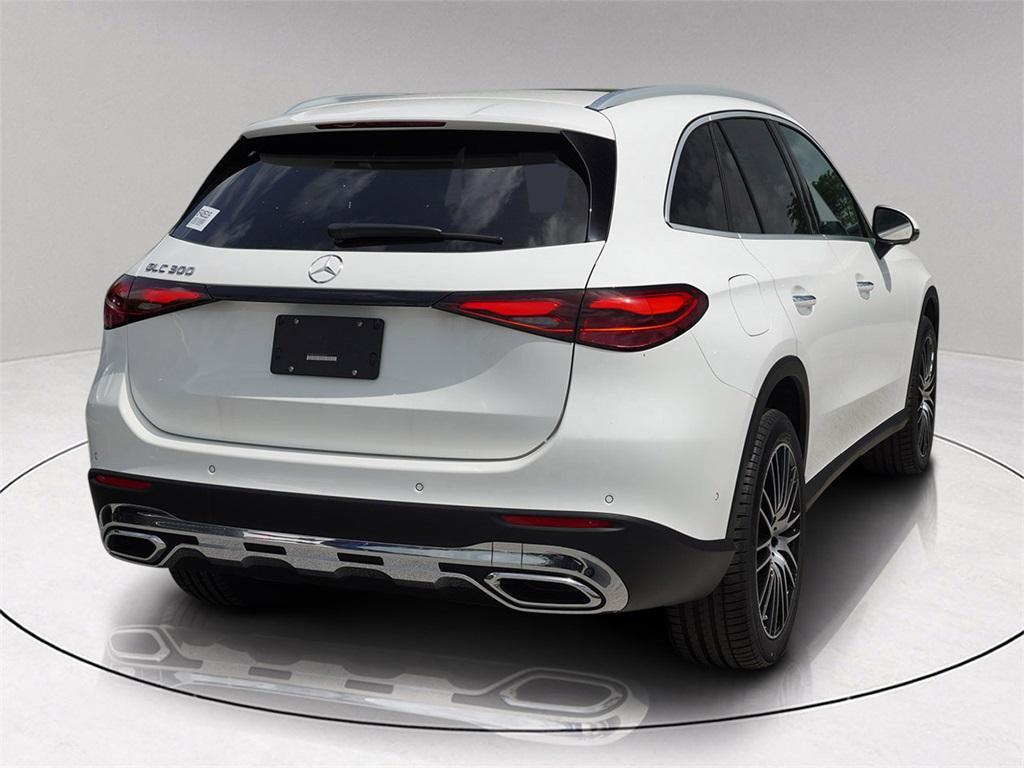 new 2025 Mercedes-Benz GLC 300 car, priced at $52,299