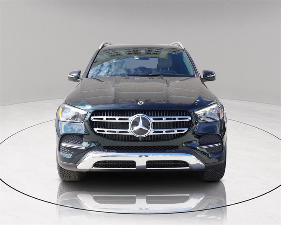 new 2025 Mercedes-Benz GLE 450 car, priced at $74,485