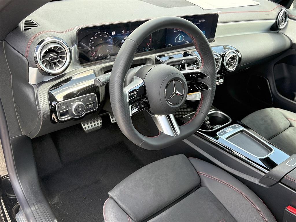 new 2025 Mercedes-Benz CLA 250 car, priced at $49,190