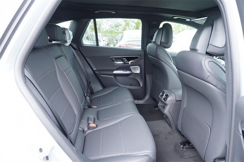 new 2025 Mercedes-Benz GLC 350e car, priced at $62,388