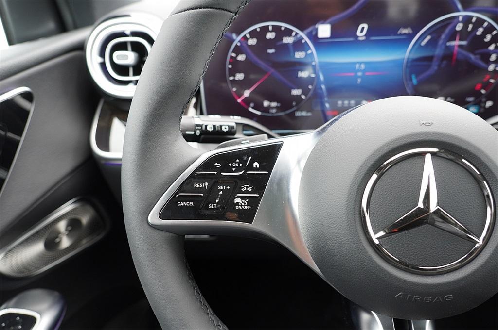 new 2025 Mercedes-Benz GLC 350e car, priced at $62,388