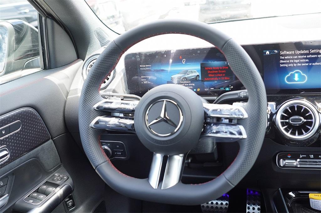 new 2025 Mercedes-Benz GLA 250 car, priced at $48,404